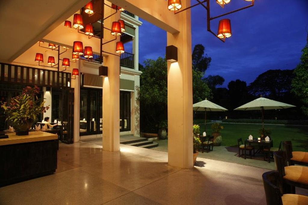 Aruntara Riverside Boutique Hotel Chiang Mai Exterior foto